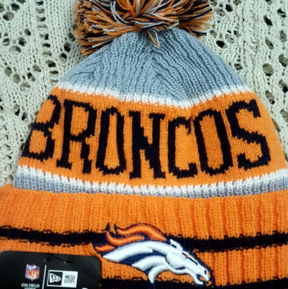 New Era Accessories - Nwt new era Denver Broncos beanie